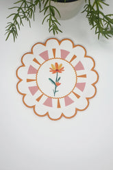 Folk Stili Dekoratif Kenar Çiçekli Nakış Kenar Kumaş Kokteyl Peçetesi 1 Adet