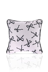 Siyah Kurdele Tasarımlı Fitilli Kadife Kırlent Kılıfı - 43x43cm