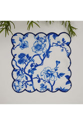 El Çizimi Mavi Çiçekler ve Dallar Tasarım Nakış Kenar Yıkanabilir Kokteyl Peçetesi 1 Adet