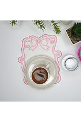 Fiyonk Tasarım Beyaz Renk Pembe Nakışlı Kumaş Kokteyl Peçetesi 1 Adet