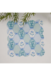 Pastel Çiçekler ve Fiyonk Desenli Lazer Kesim Kumaş Kokteyl Peçetesi 1 Adet