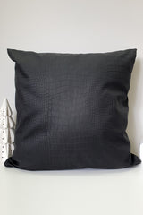 Mat Siyah Suni Timsah Deri Kırlent Kılıfı - 43x43cm