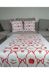 New Year's Concept Bow and Gift Object Patterned Runner