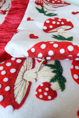 Orman Perisi 3D Mantar Baskılı Saçaklı Kırlent Kılıfı - 43x43cm