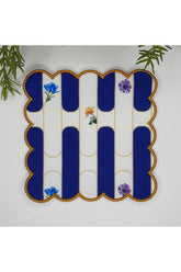 Sax Mavi Geometrik Şerit Desenli Nakışlı Dijital Baskılı Kumaş Kokteyl Peçetesi 1 Adet