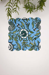 Mavi Çini Bahçesi Desenli Scallop Lazer Kesim Kokteyl Peçetesi 1 Adet