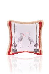 Kırmızı Çerçeveli Leylek Tasarımlı Saçaklı Kadife Kırlent Kılıfı - 43x43cm