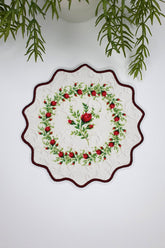 Kırmızı Zarif Gül Desenli Nakış Kenar Kumaş Kokteyl Peçetesi 1 Adet