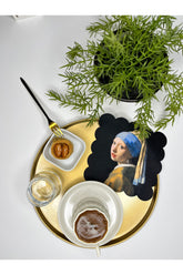 İnci Küpeli KIz Portre Tasarımlı Lazer Kesim Kumaş Kokteyl Peçetesi 1 Adet