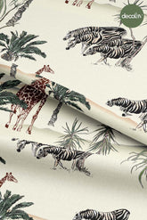 El Çizimi Zürafa Zebra ve Palmiye Ağaçları Tasarımlı Dijital Baskılı Kumaş