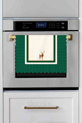 Winter Whispers Yeşil – Ren Geyiği ve Kırmızı Kuş Lazer Kesim Fırın Örtüsü - 43x55cm