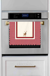 Winter Whispers Kırmızı – Ren Geyiği ve Kırmızı Kuş Lazer Kesim Fırın Örtüsü - 43x55cm