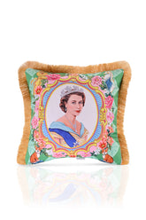 Dekoratif Kraliçe Desenli Dijital Baskılı Kadife Kırlent Kılıfı Saçaklı