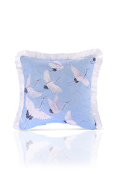 Soft Mavi Zemin Leylek Desenli Dijital Baskılı Kadife Kırlent Kılıfı Saçaklı