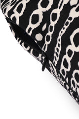 Soyut Zincir Desenli Deri Fitilli Kadife Kırlent Kılıfı 43x43cm