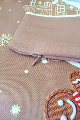 Şeker Kasabası Zencefilli Gingerbread Kırlent Kılıfı - 43x43cm