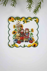 Ayçiçekli Çiftçi Desenli Kenarı Yeşil Nakışlı Dijital Baskılı Kokteyl Peçetesi 1 Adet