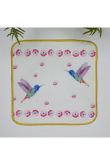 Sulu Boya Arı Kuşu ve Çiçek Desenli Nakış Kenar Kumaş Kokteyl Peçetesi 1 Adet
