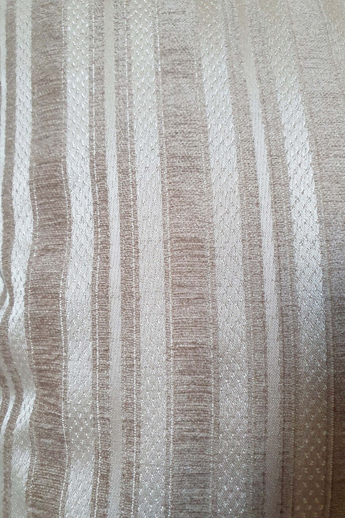 Bej Simli Çizgili Kırlent Kılıfı 43x43cm