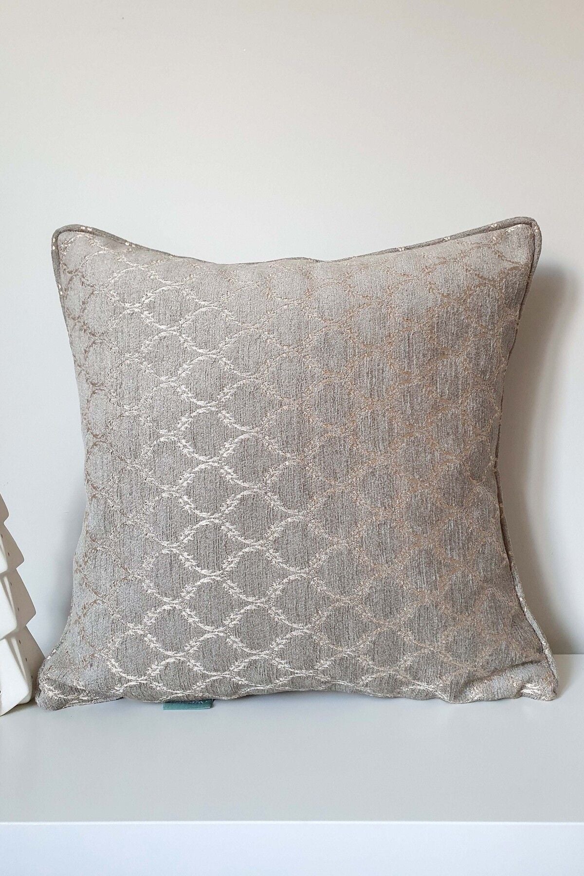 Geometrik Motifli Kırlent Kılıfı 43x43cm