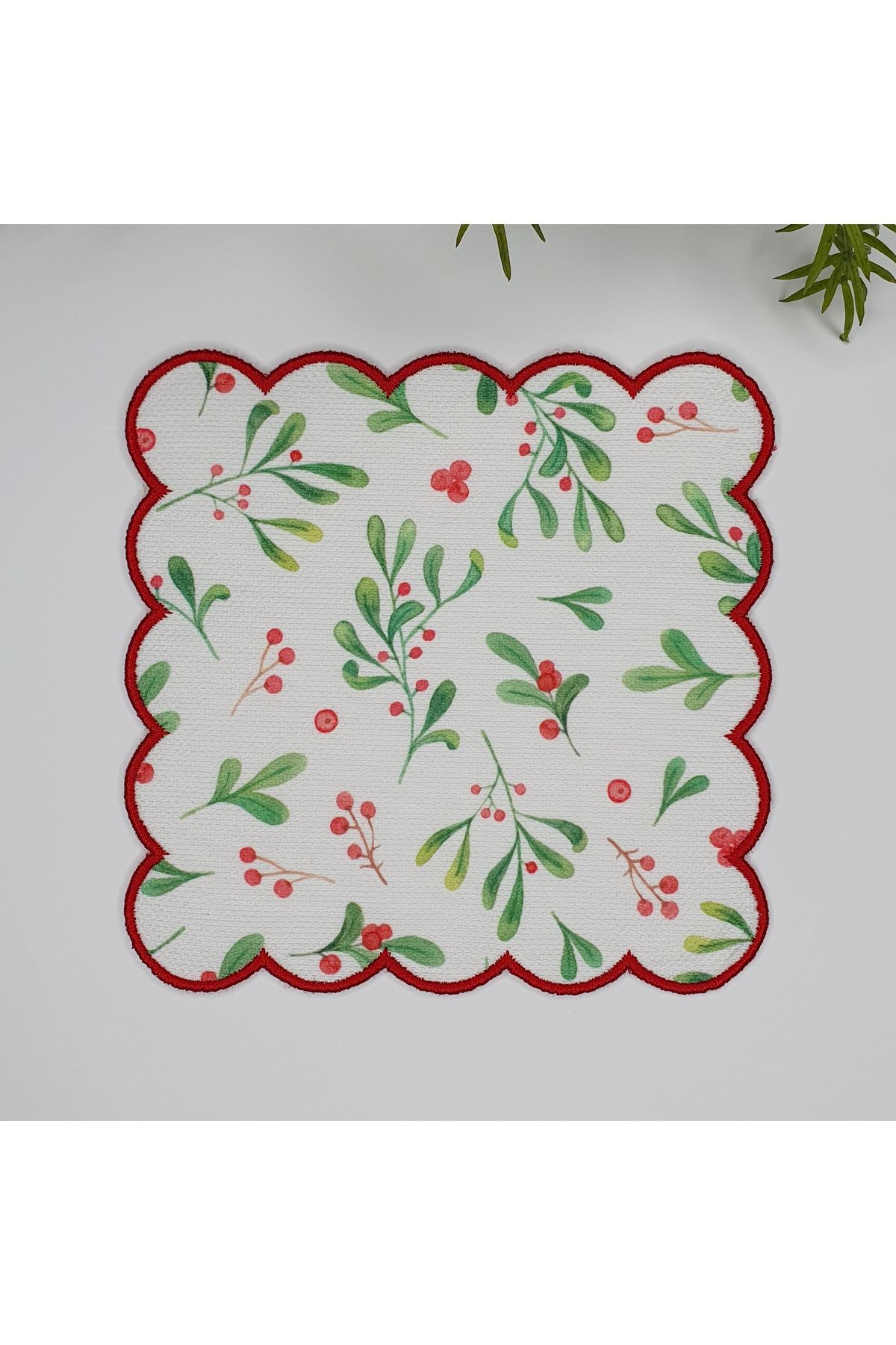 Sulu Boya Kokina Desenli Nakış Kenar Kokteyl Peçetesi 1 Adet