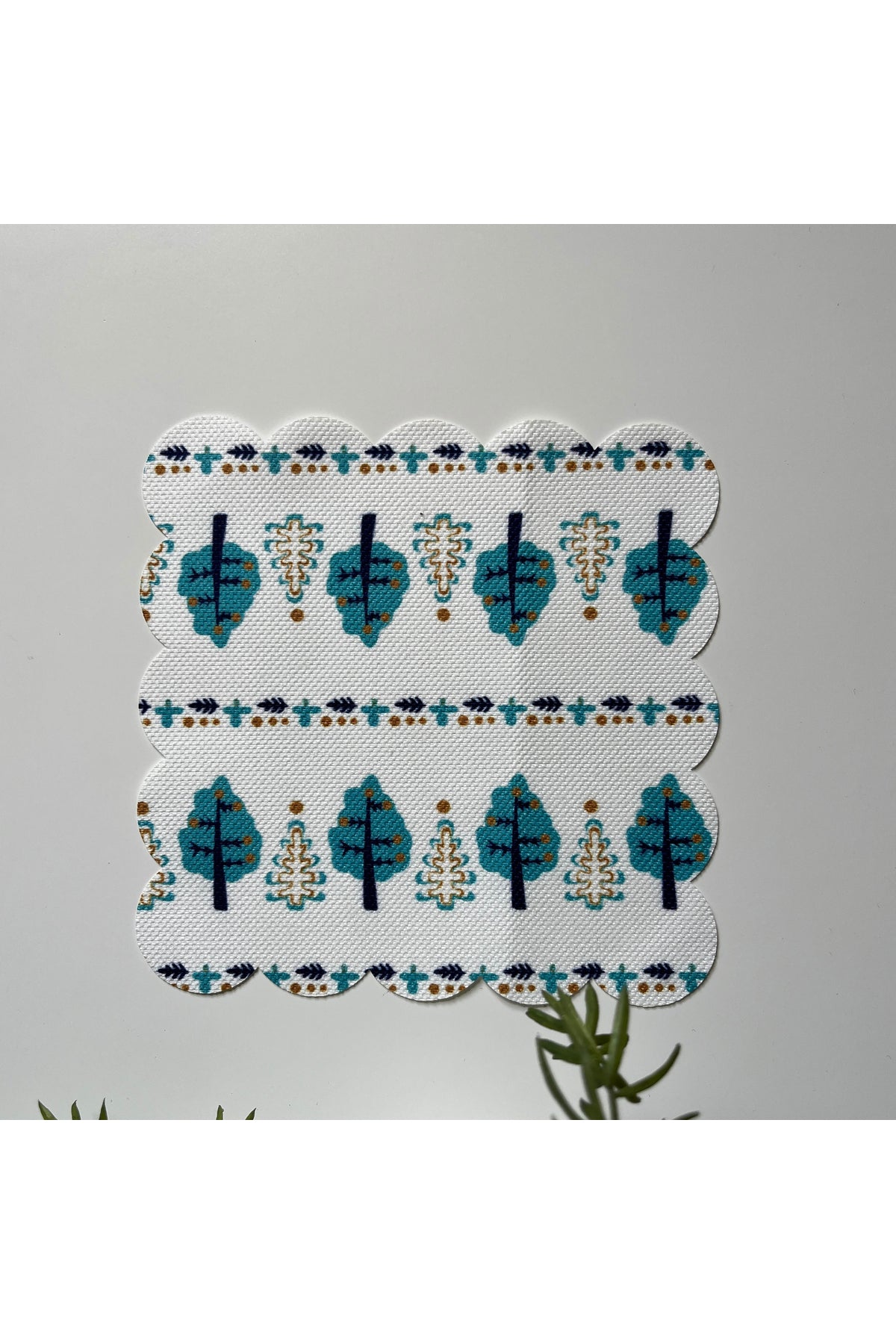 Yeşil Ağaç Desenli Fincan Uyumlu Desenli Kokteyl Peçetesi Kumaş