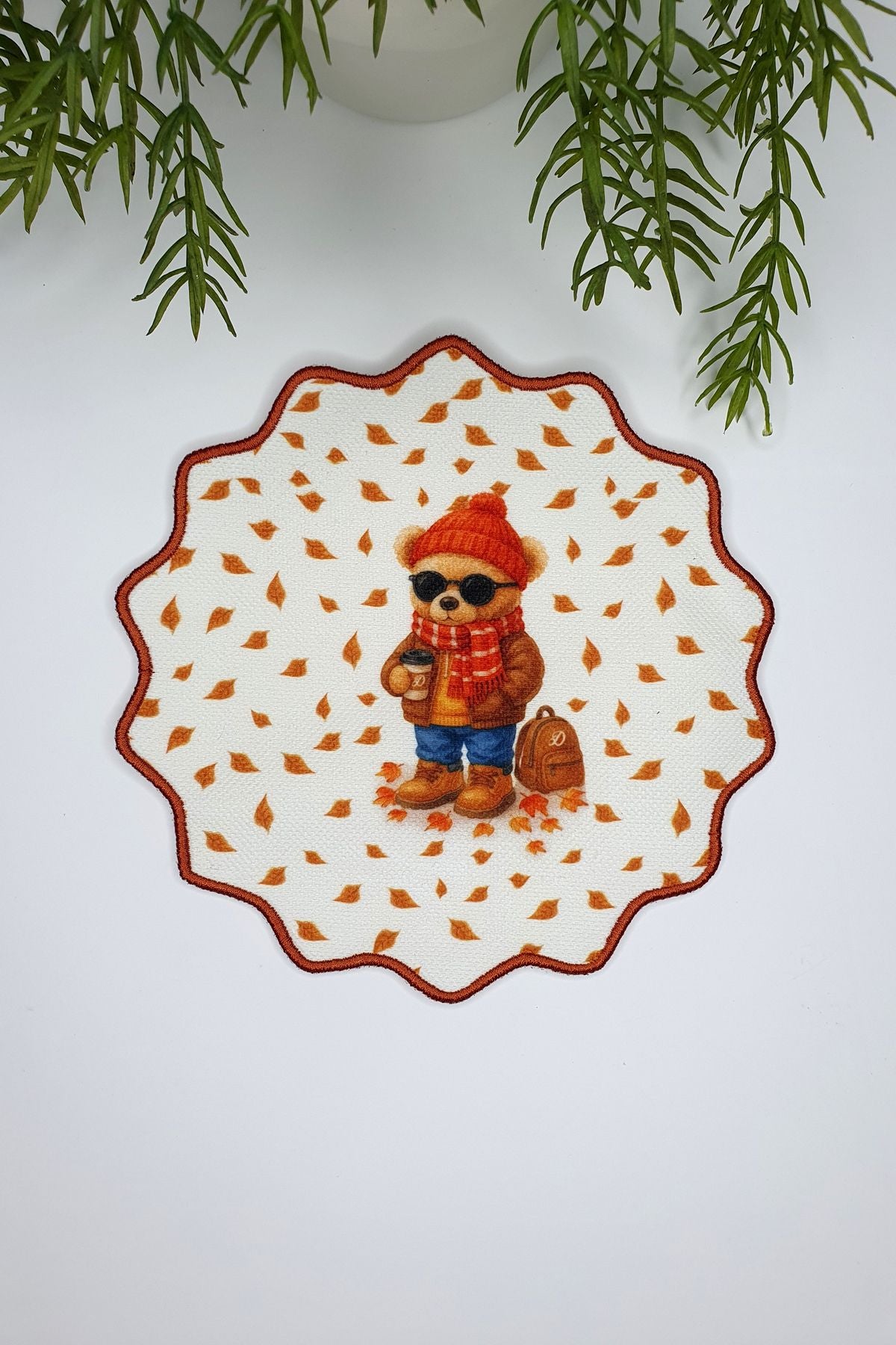 Sonbahar Moda Ayıcık Desenli Nakış Kenar Kumaş Kokteyl Peçetesi 1 Adet