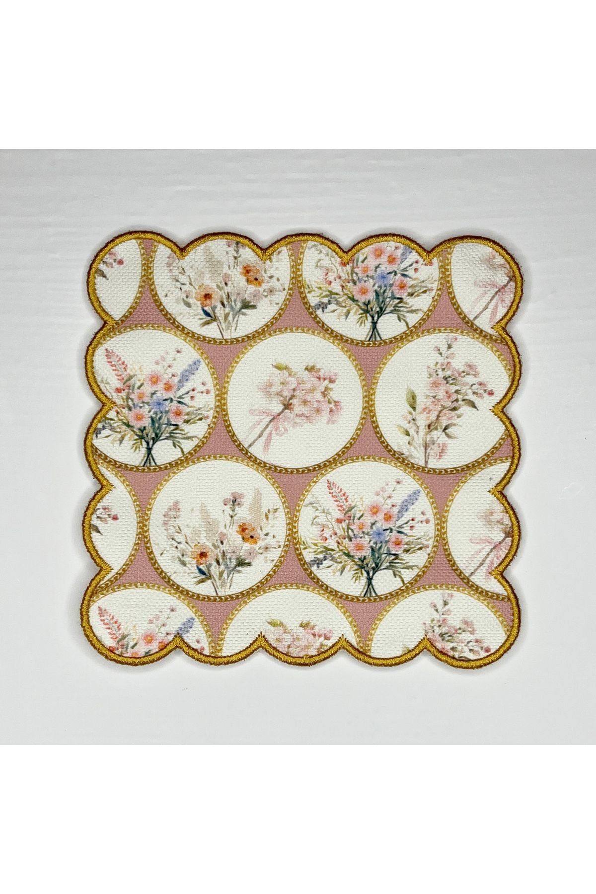 Dekoratif Çiçek Çember Desenli Dijital Baskılı Nakışlı Kokteyl Peçetesi