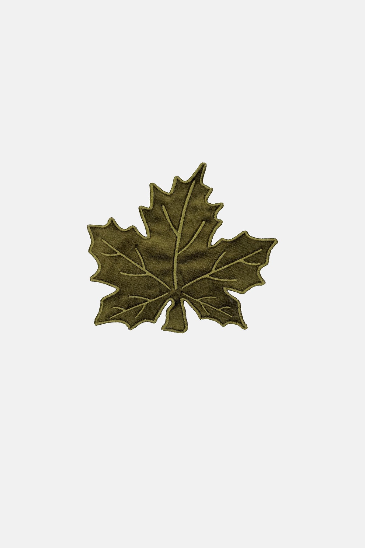 Yaprak Form Yeşil Nakışlı Haki Yeşil Kadife Kumaş Kokteyl Peçetesi 1 Adet