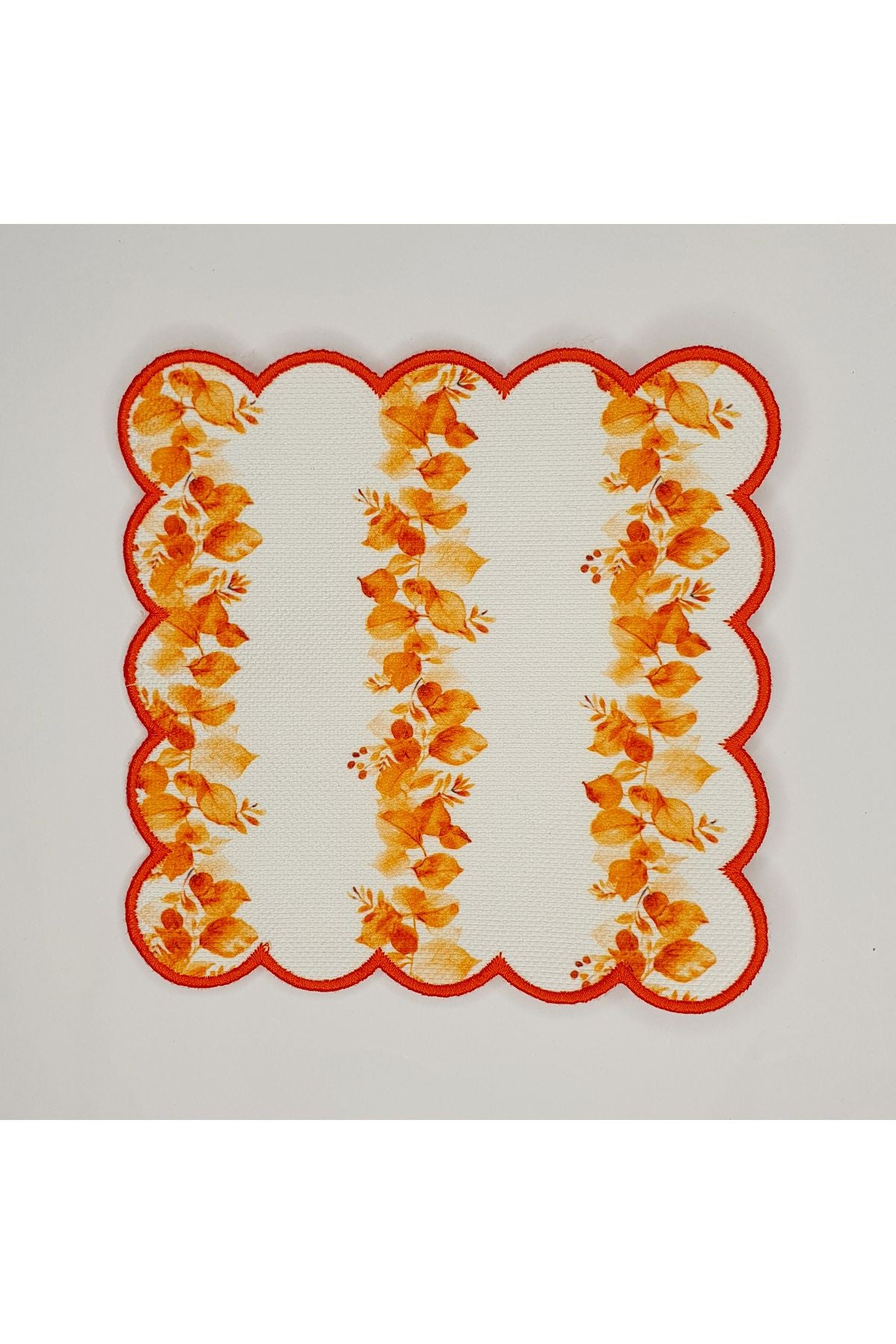 Sonbahar Şerit Yaprak Desenli Etrafı Nakışlı Kokteyl Peçetesi