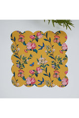 Hardal Zemin Kuşlar, Dallar ve Çiçek Desenli Kumaş Kokteyl Peçetesi 1 Adet
