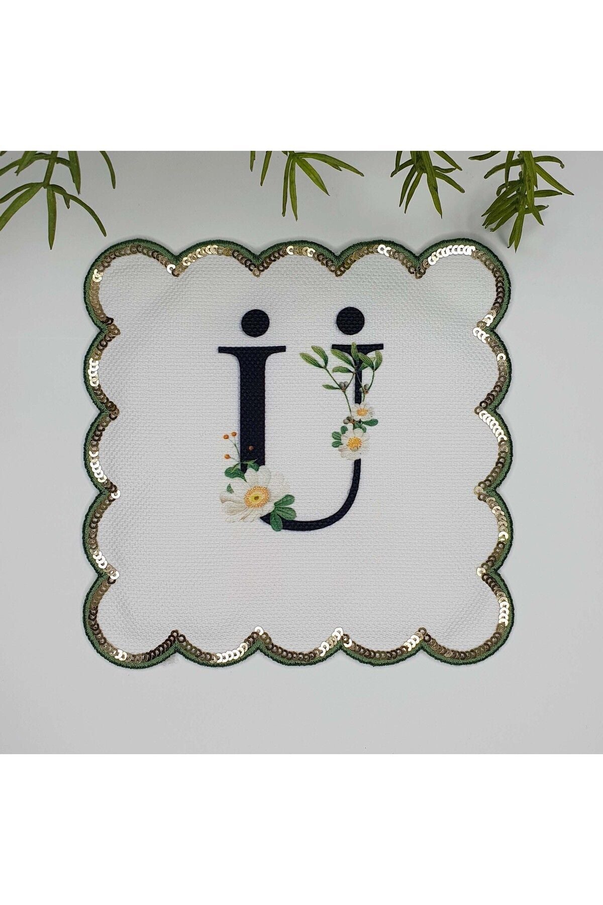 Ü Harfi Baskılı Kişiye Özel Pul İşlemeli Monogramlı Nakış Kenar Pullu Kokteyl Peçetesi 1 Adet