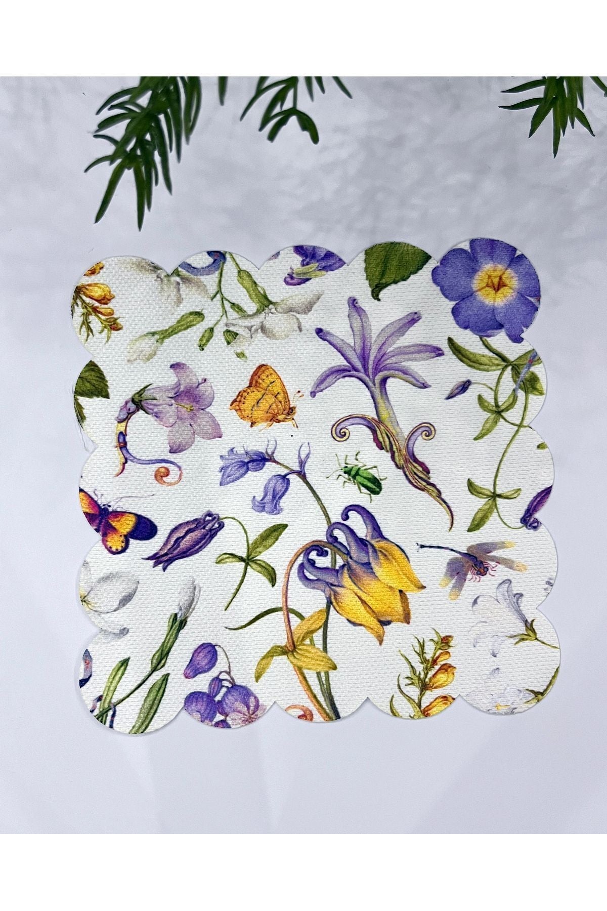 Mor Çiçekli Kumaş Kokteyl Peçetesi Yıkanabilir Lazer Kesimli