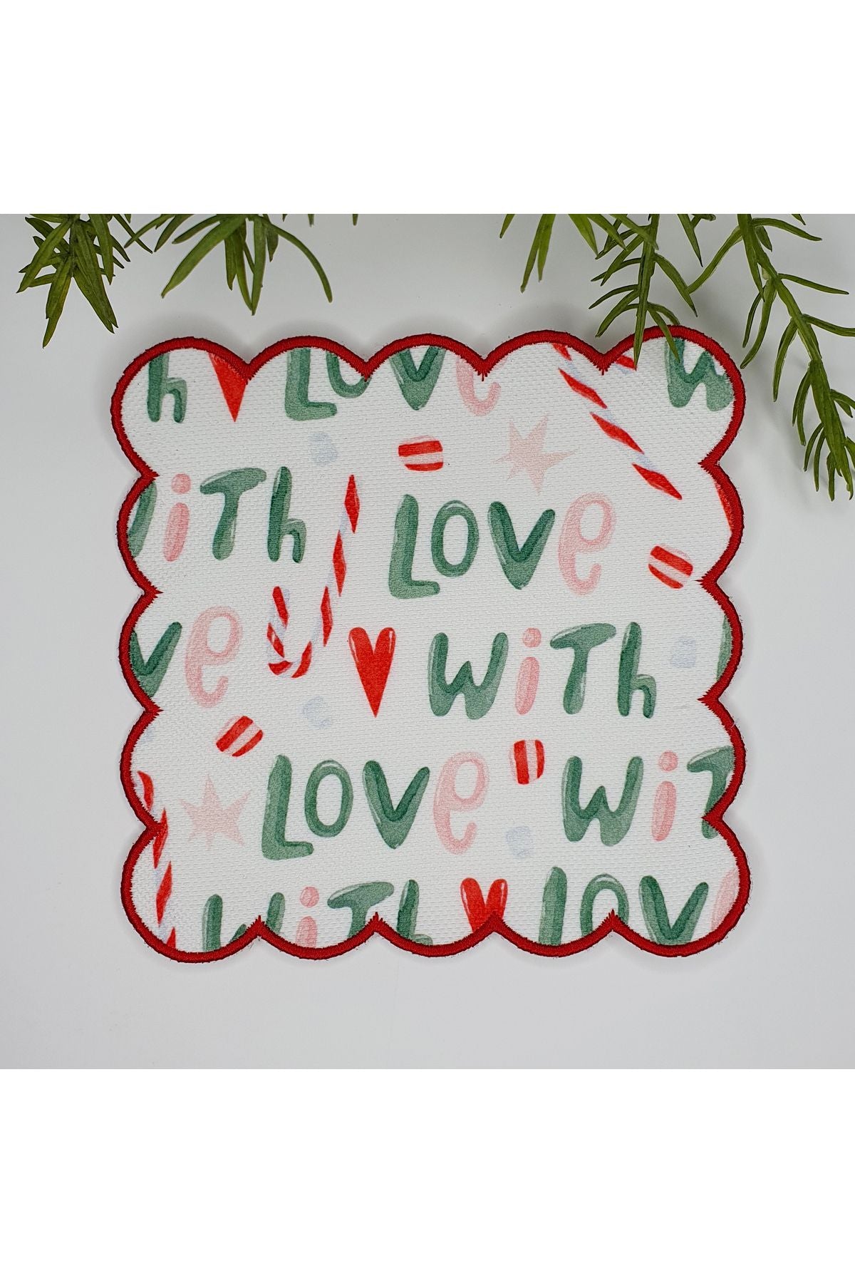 With Love Yazı Desenli ve Baston Şekerli Yılbaşı Konsept Nakış Kenar Kumaş Kokteyl Peçetesi 1 Adet