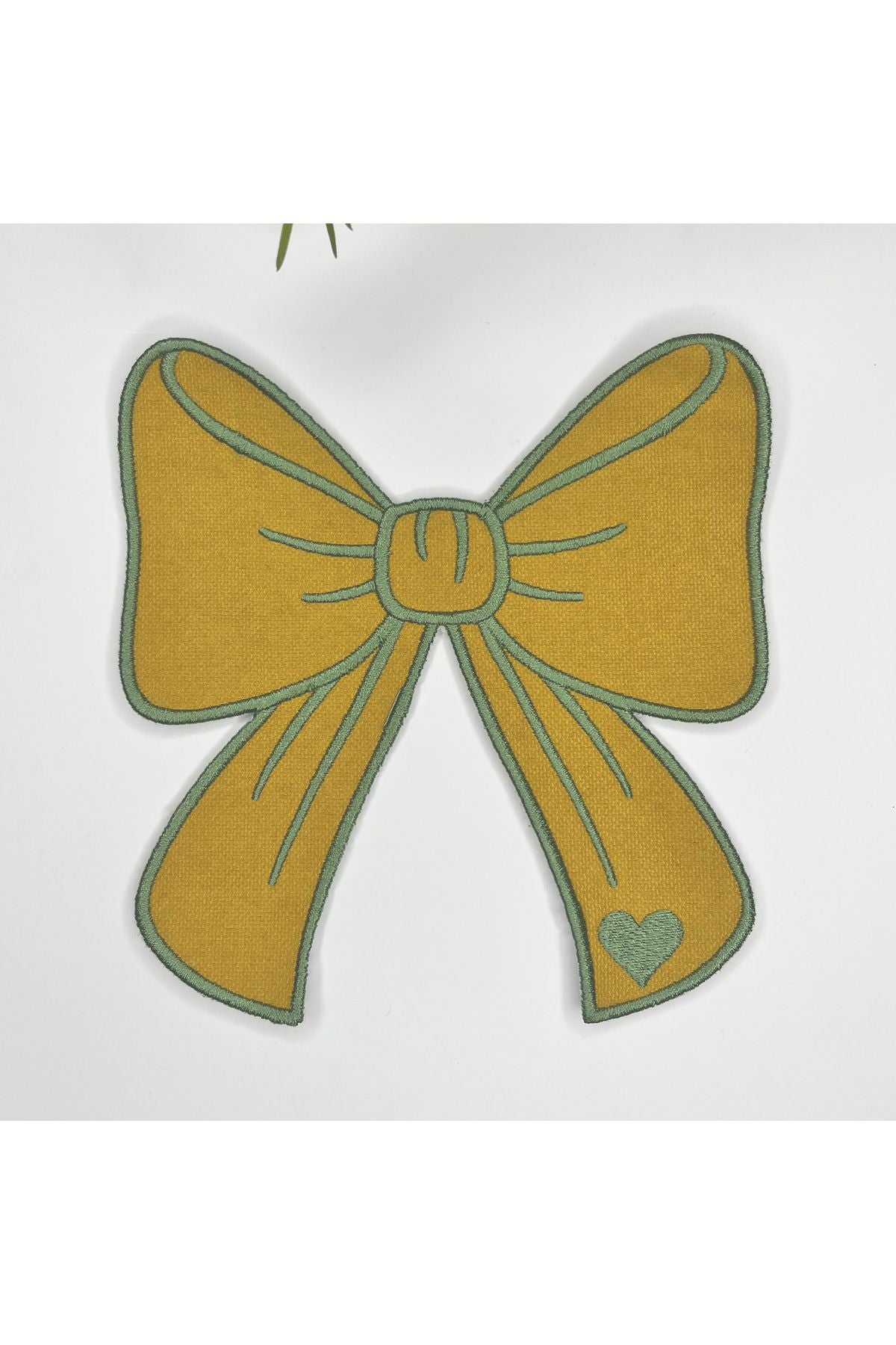 Kurdele Şeklinde Nakışlı Kumaş Kokteyl Peçetesi 1 Adet Hardal Yeşil