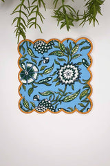 Mavi Çini Bahçesi Desenli Scallop Nakış Kenar Kokteyl Peçetesi 1 Adet