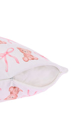 Baby Pink Ayıcık ve Kurdele Desenli Çocuk Odası Kırlent Kılıfı – 43x43cm