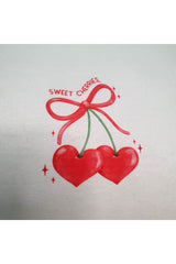 Sweet Cherries Desenli Kırmızı Saçaklı Kırlent Kılıfı