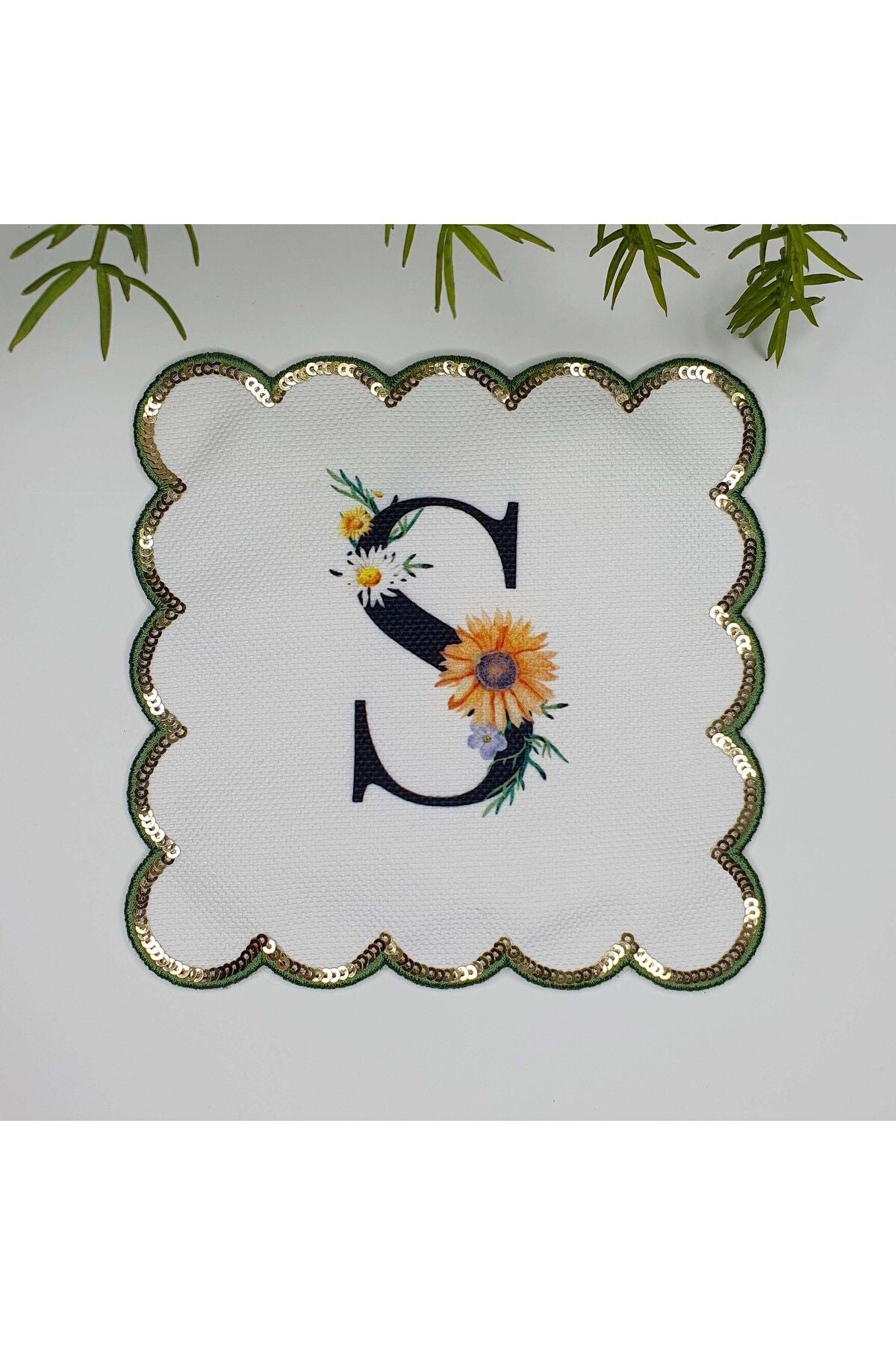 S Harfi Baskılı Kişiye Özel Pul İşlemeli Monogramlı Nakış Kenar Pullu Kokteyl Peçetesi 1 Adet