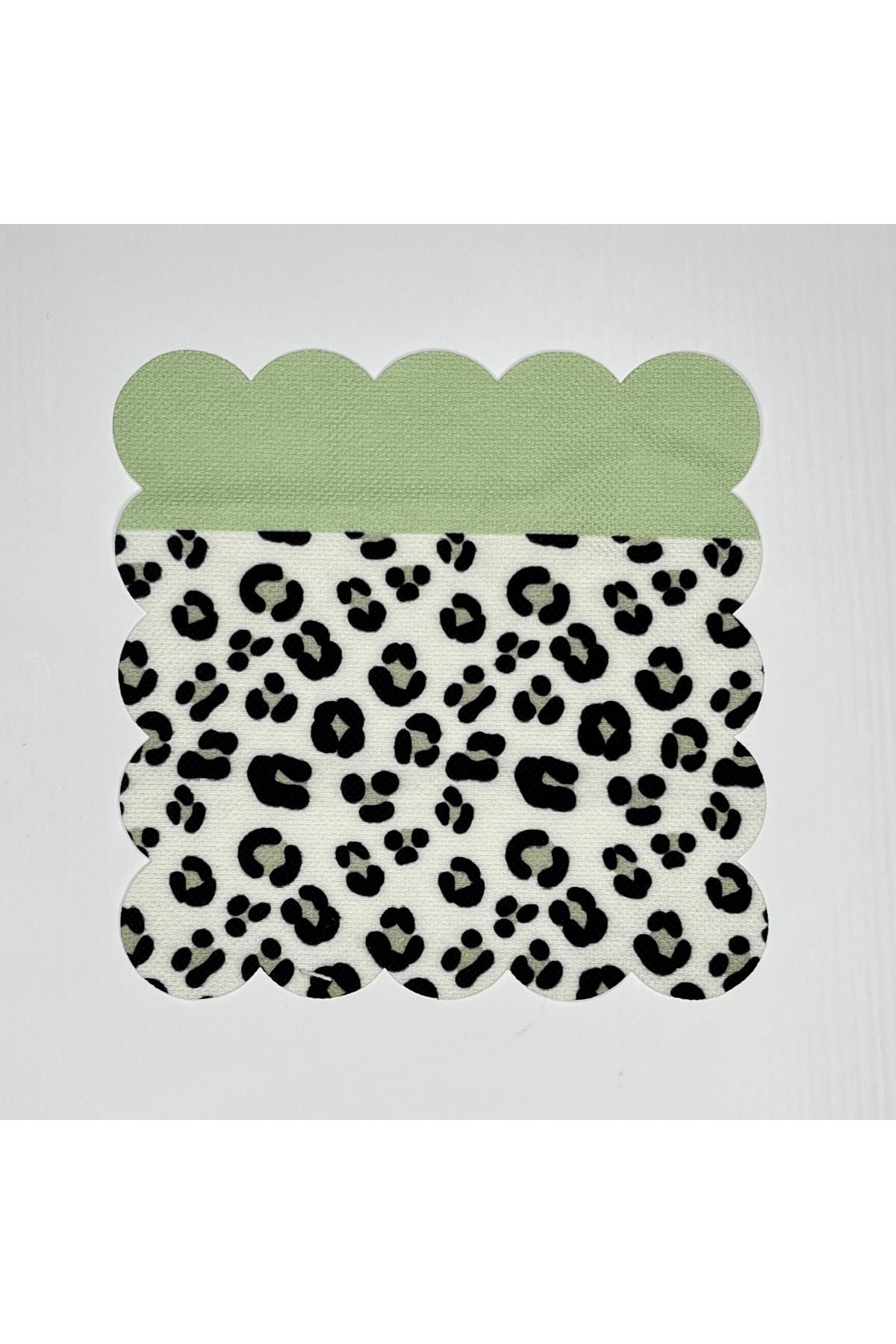 Leopar Desenli Yeşil Şeritli Dijital Baskılı Kokteyl Peçetesi Yıkanabilir Lazer Kesimli