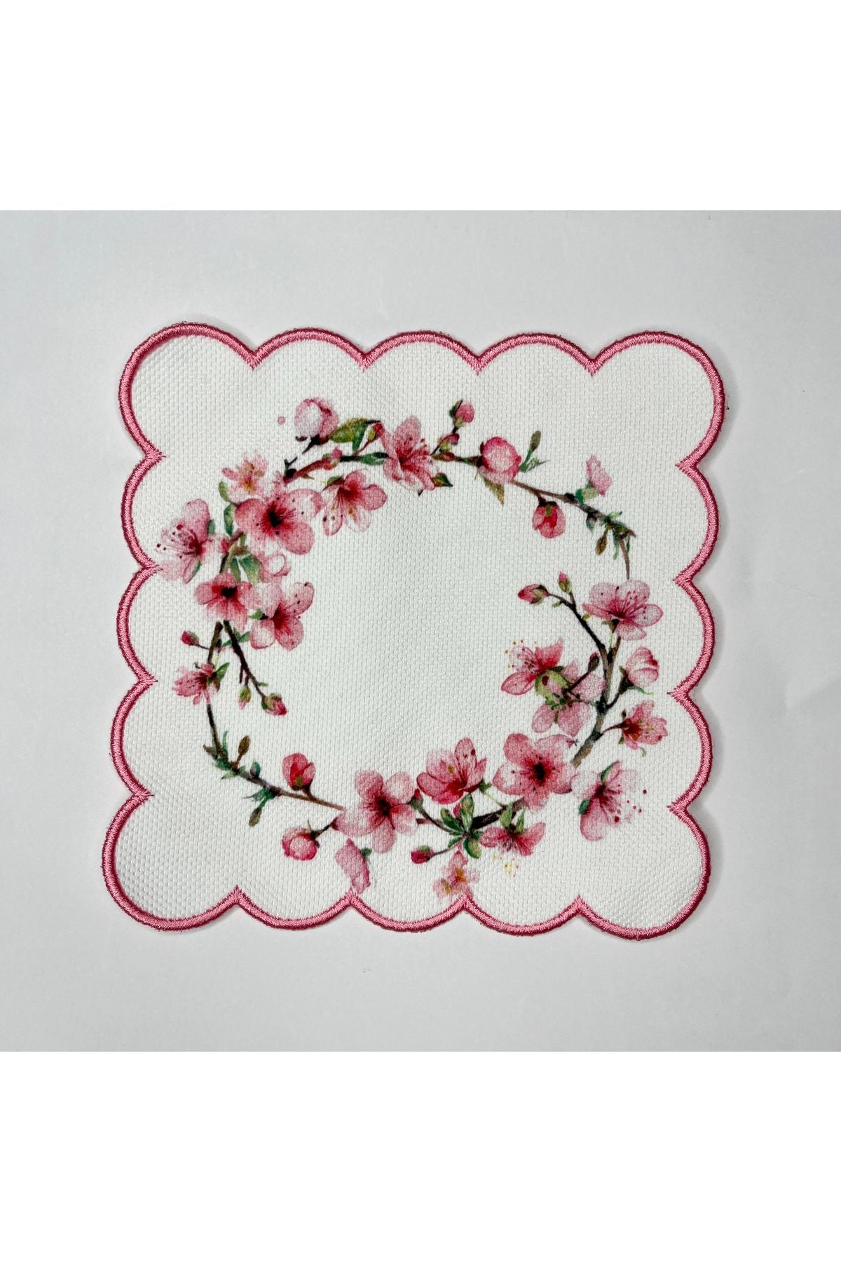 Kiraz Çiçekli Dijital Baskılı Kumaş Kokteyl Peçetesi Nakış Kenarlı