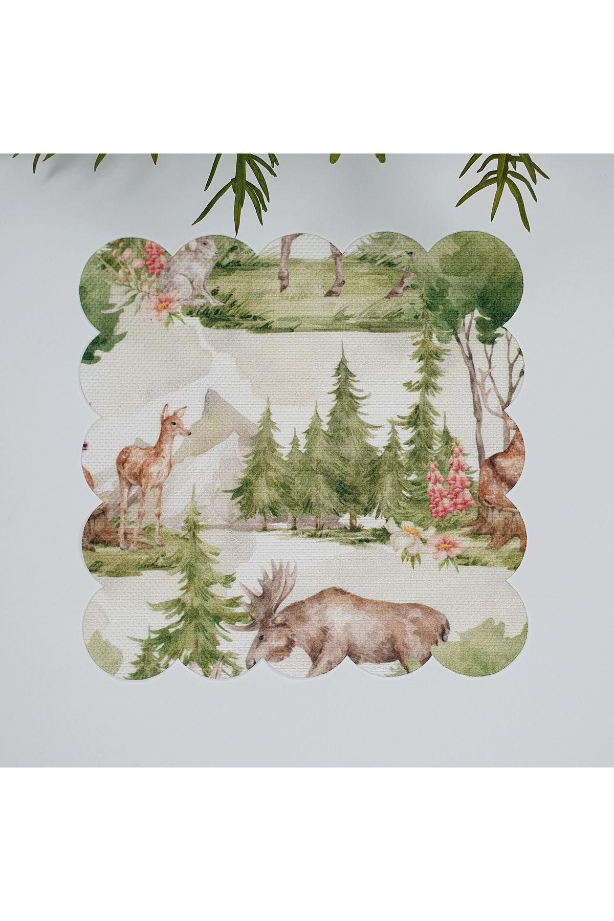 Sulu Boya Orman ve Geyik Desenli Lazer Kesim Kumaş Kokteyl Peçetesi 1 Adet