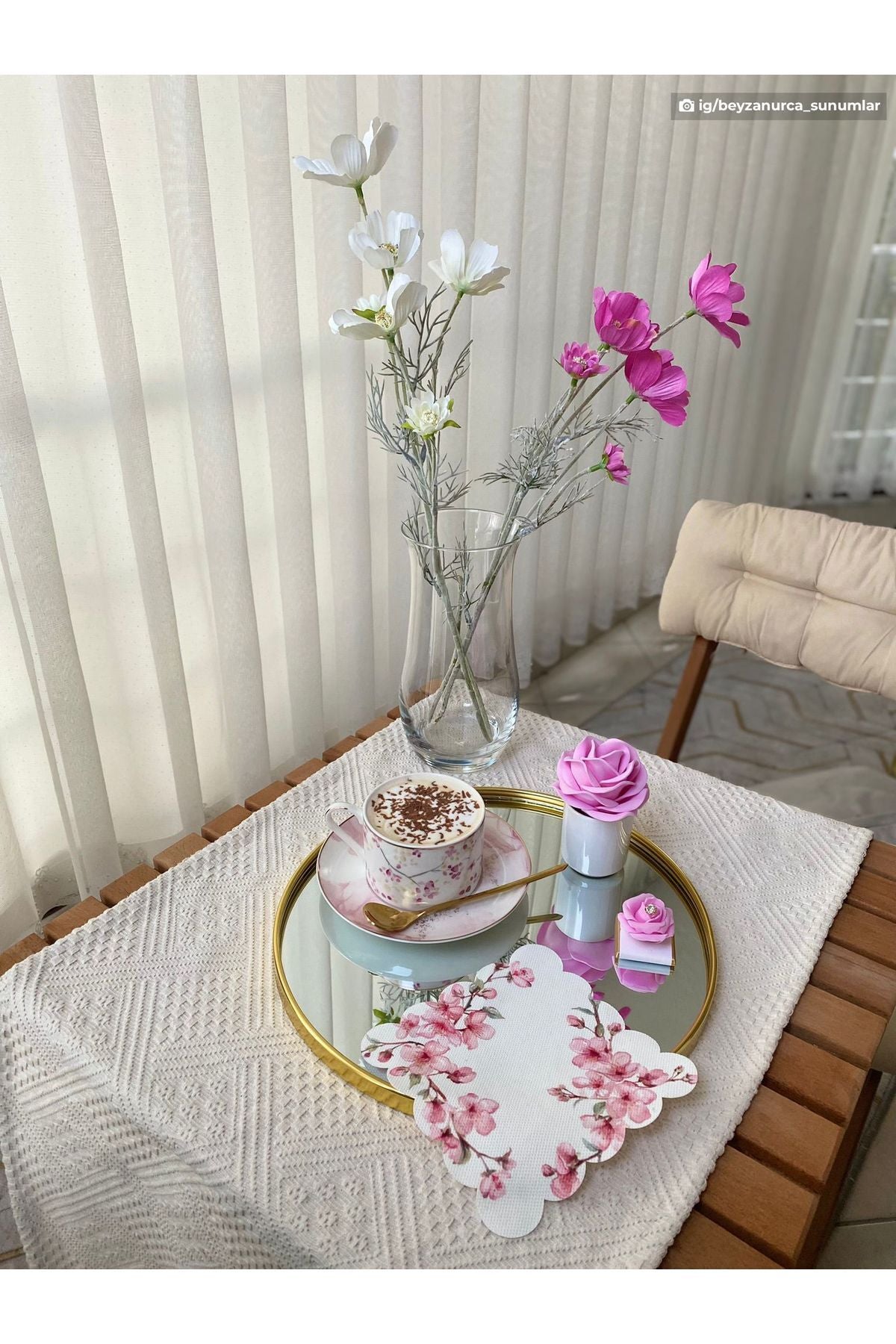 Kiraz Çiçeği Desenli Dijital Baskılı, Kenarı Lazer Kesim Dekoratif Kokteyl Peçeteleri