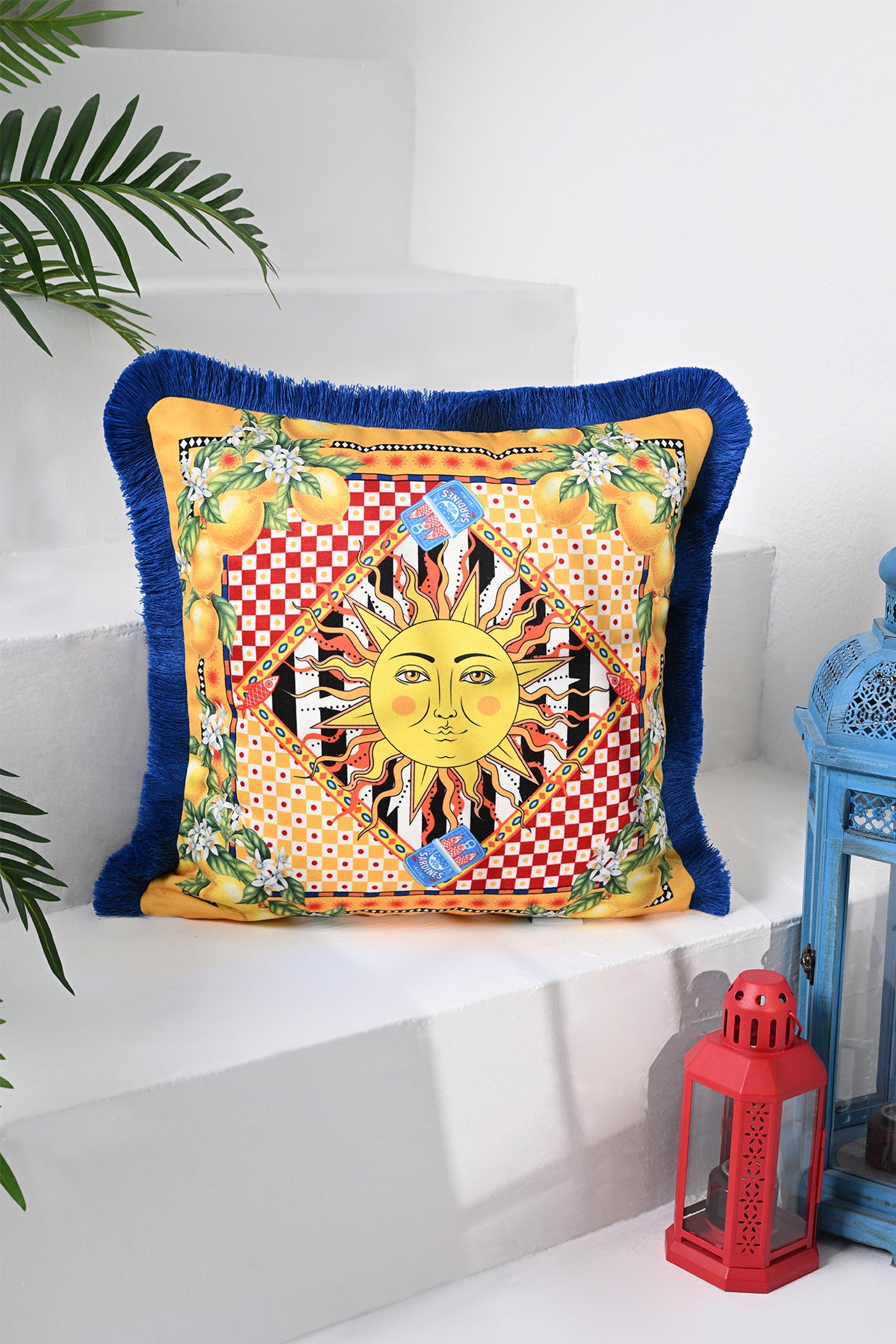 Sole di Sicilia Güneş Desenli Sarı Tasarımlı Saçaklı Kadife Kırlent Kılıfı - 43x43cm