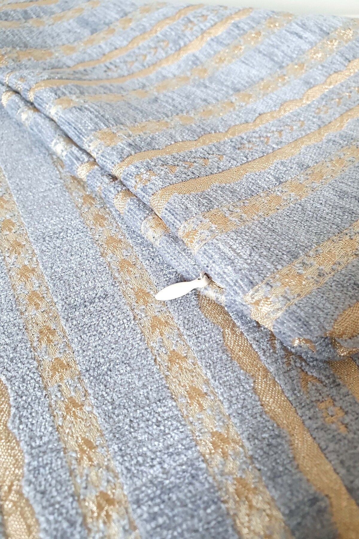 Dekoratif Jakar Mavi Bej Çizgili Kırlent Kılıfı 43x43cm