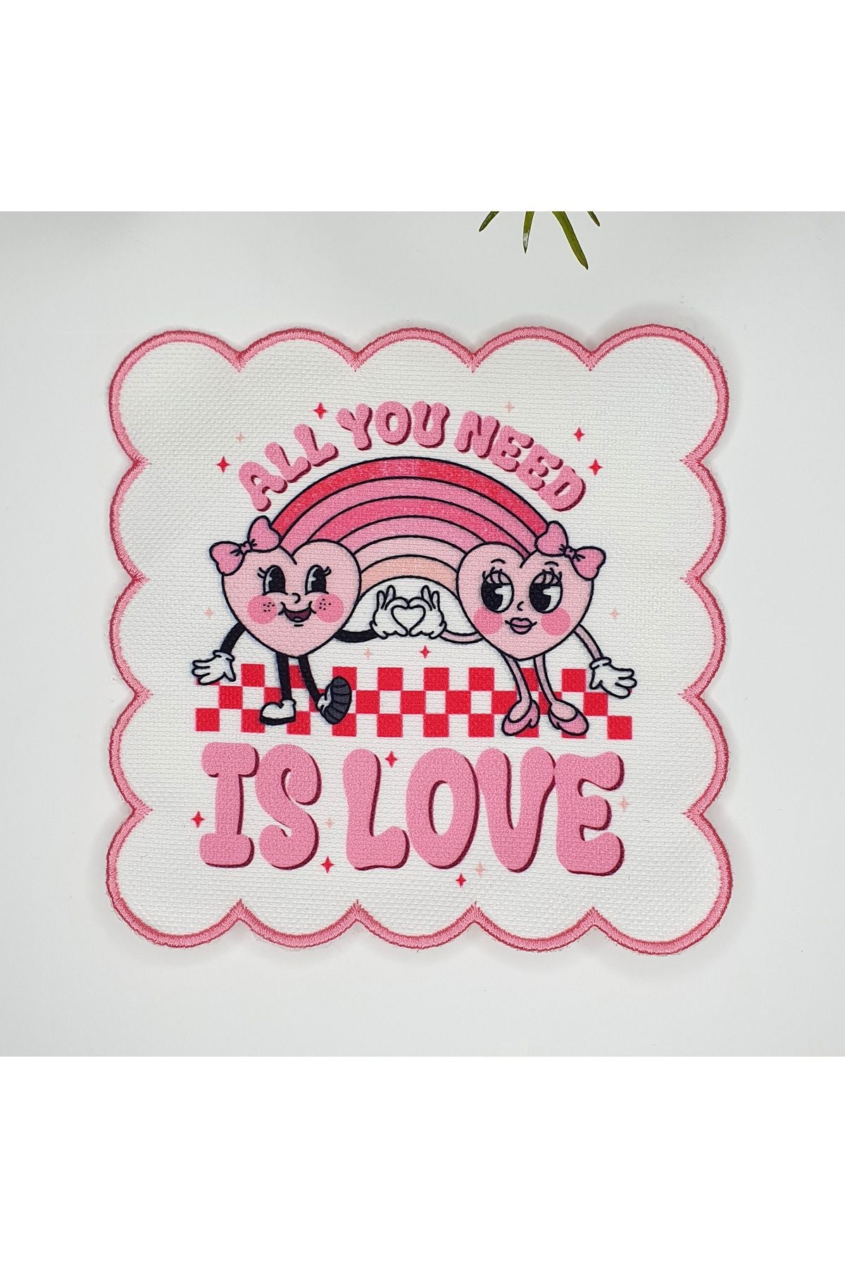 Romantik Kalpler Aşk Tema Tasarımlı Nakış Kenar Kumaş Kokteyl Peçetesi 1 Adet