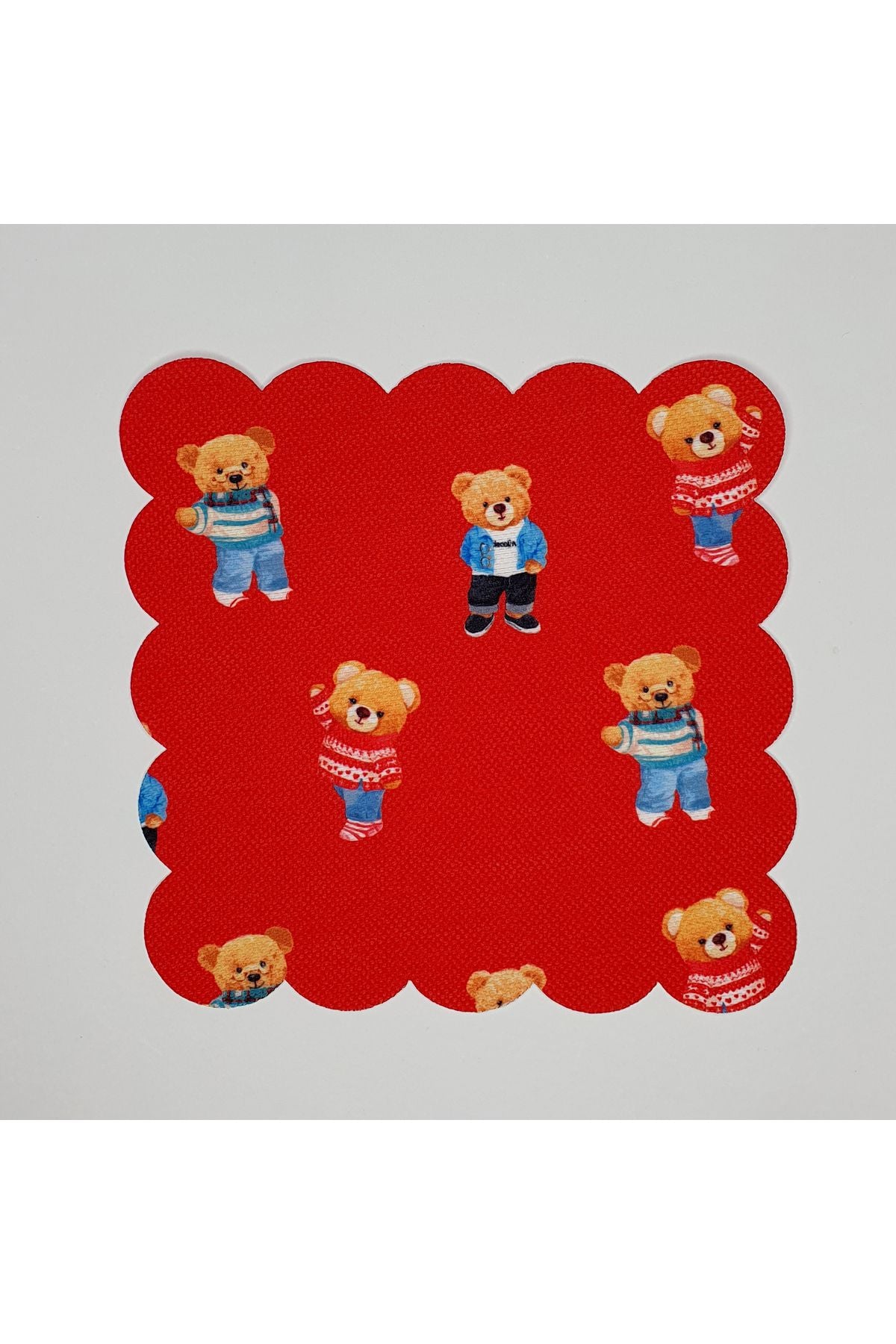 Kırmızı Zemin Ayıcık Desenli Dijital Baskılı Kokteyl Peçetesi