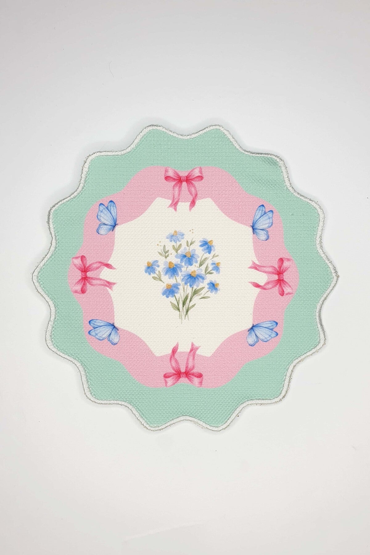 Mint Yeşili Pembe Kelebek ve Fiyonk Nakışlı Kokteyl Peçetesi 1 Adet