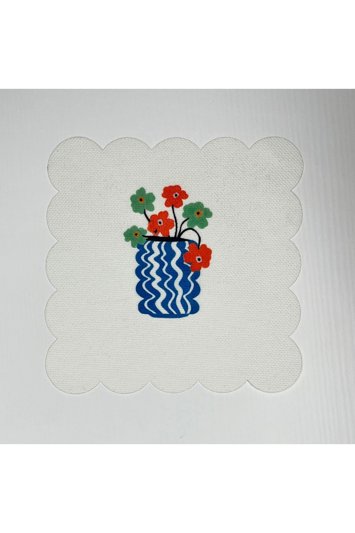 Mavi Vazolu Çiçekler Desenli Dijital Baskılı Kokteyl Peçetesi Yıkanabilir Lazer Kesimli