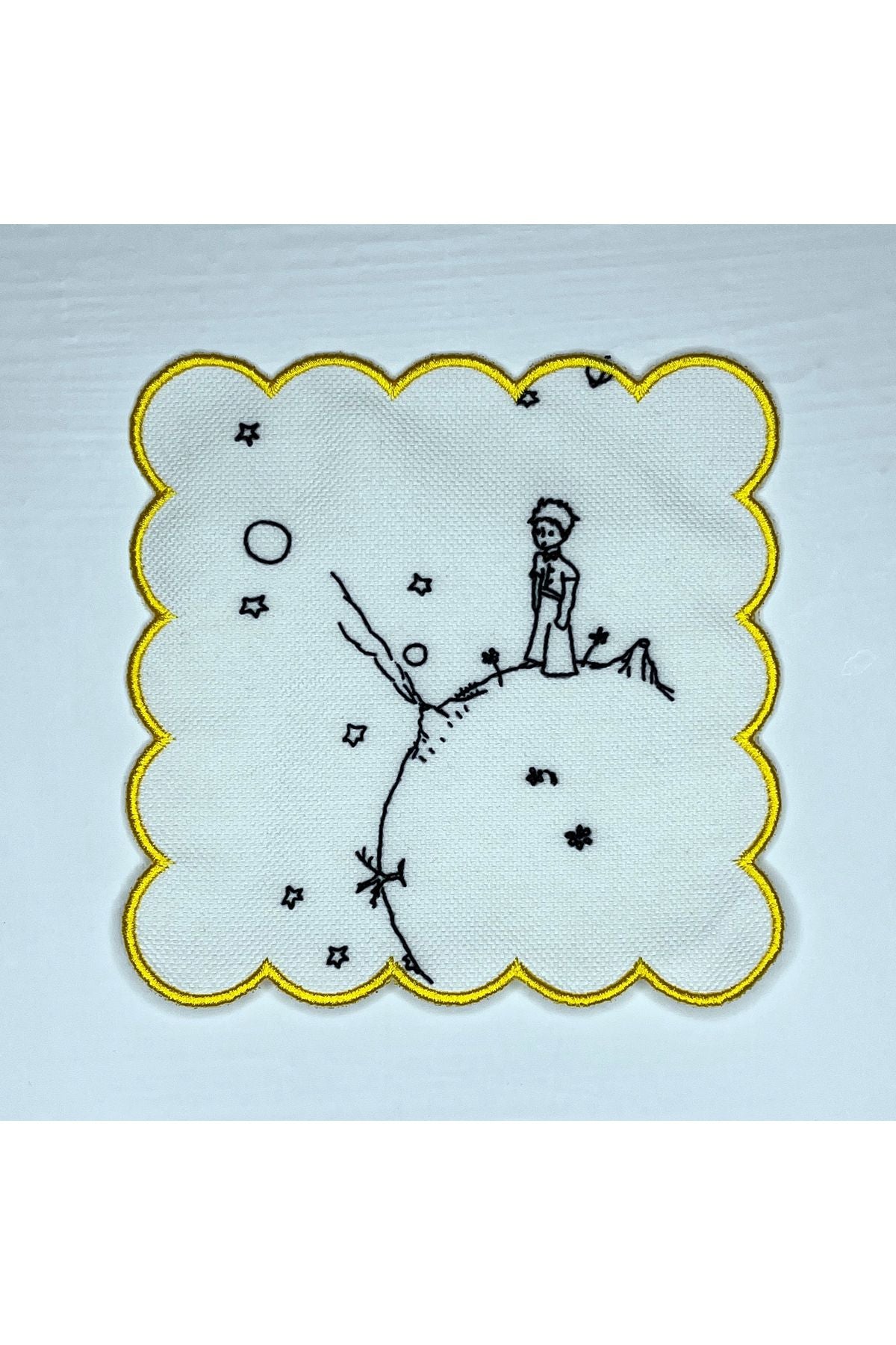 Sarı Nakışlı Çizgi Karakter Minimalist Desenli Kokteyl Peçetesi
